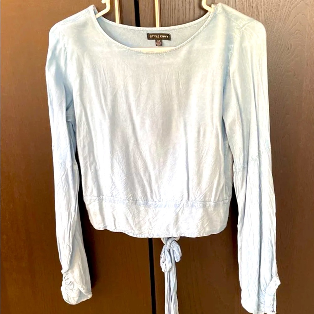 Long sleeve light blue top with cut out back - M
